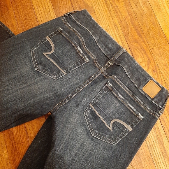 American Eagle Artist Jeans - Picture 8 of 11